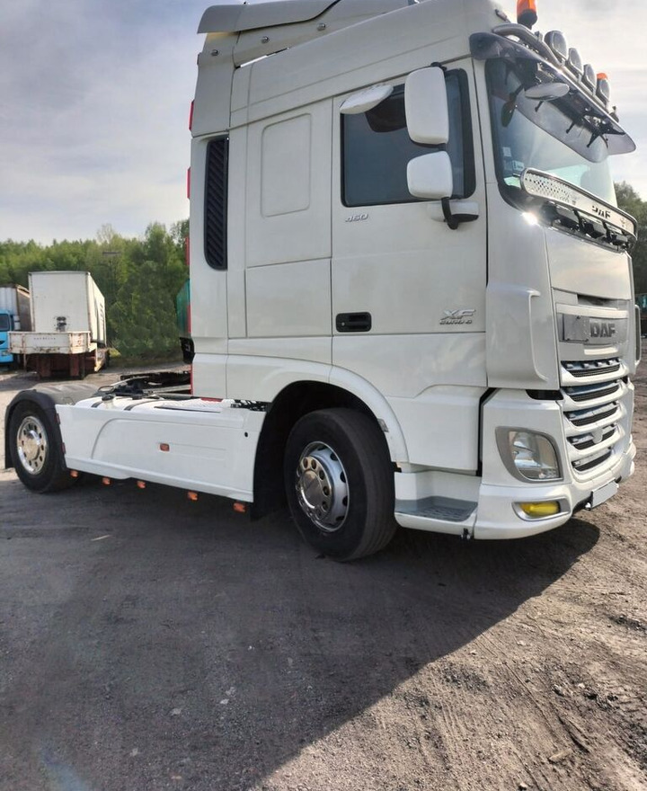 DAF XF 460 - Cabeza tractora: foto 2 DAF XF 460 - Cabeza tractora: foto 2