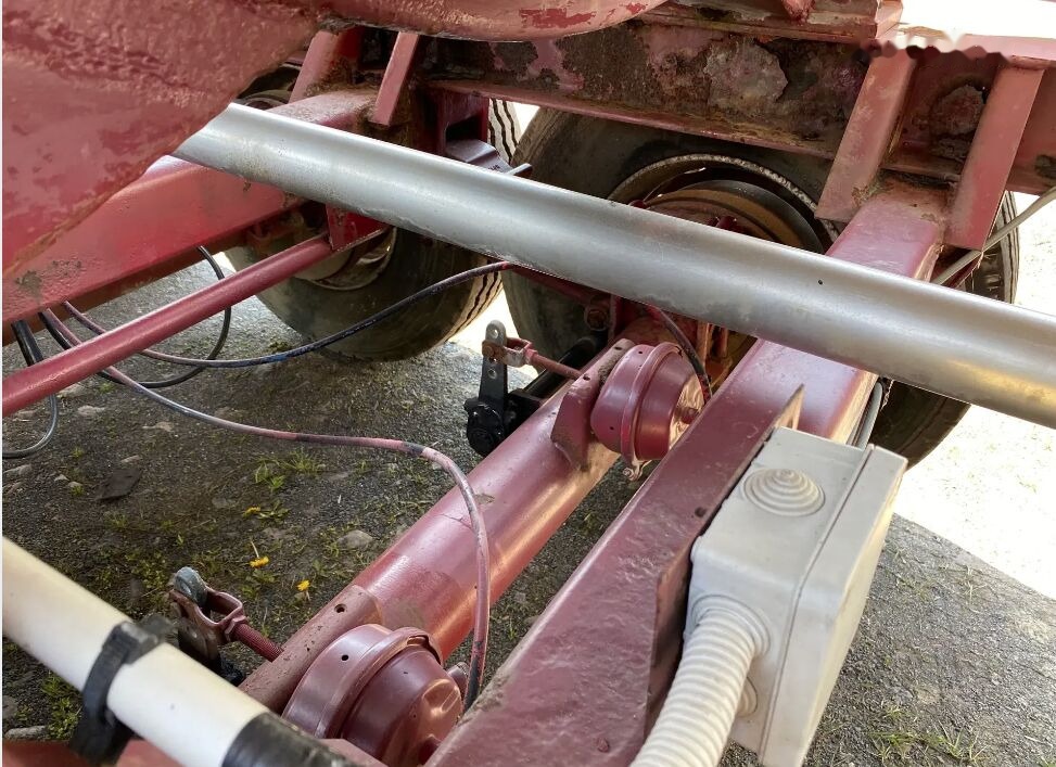 Semirremolque cisterna para transporte de alimentos Magyar SRM: foto 11