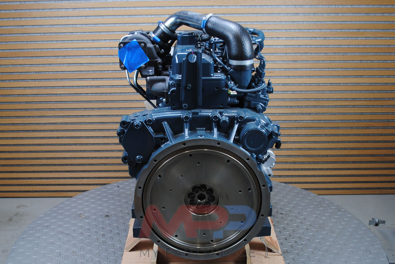 Kubota Kubota V3307-T en V3307-DI-T NEW - Motor: foto 2 Kubota Kubota V3307-T en V3307-DI-T NEW - Motor: foto 2
