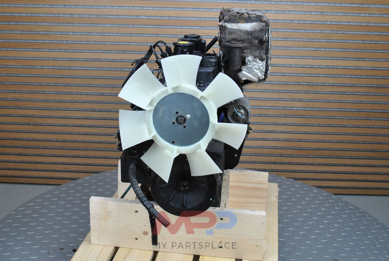 Shibaura Shibaura S723 - Motor: foto 5 Shibaura Shibaura S723 - Motor: foto 5