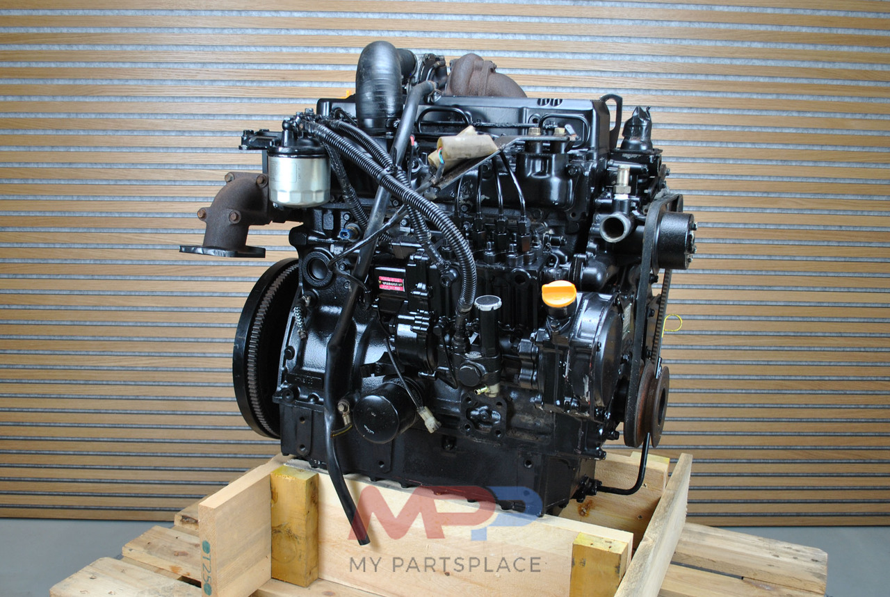 YANMAR 4TNE100 / 4TNE100-T - Motor para Cosechadora de granos: foto 1 YANMAR 4TNE100 / 4TNE100-T - Motor para Cosechadora de granos: foto 1