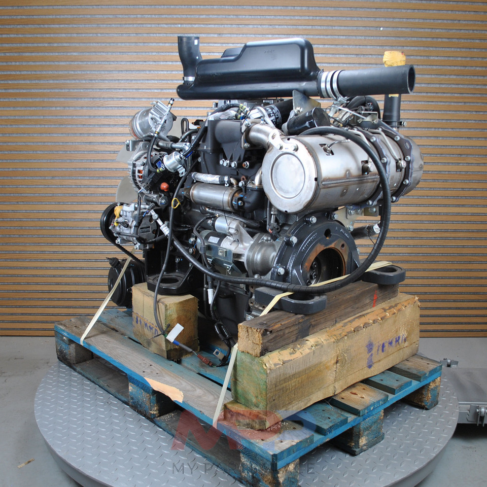 YANMAR 4TNV98C *NEW* - Motor para Miniexcavadora: foto 5 YANMAR 4TNV98C *NEW* - Motor para Miniexcavadora: foto 5