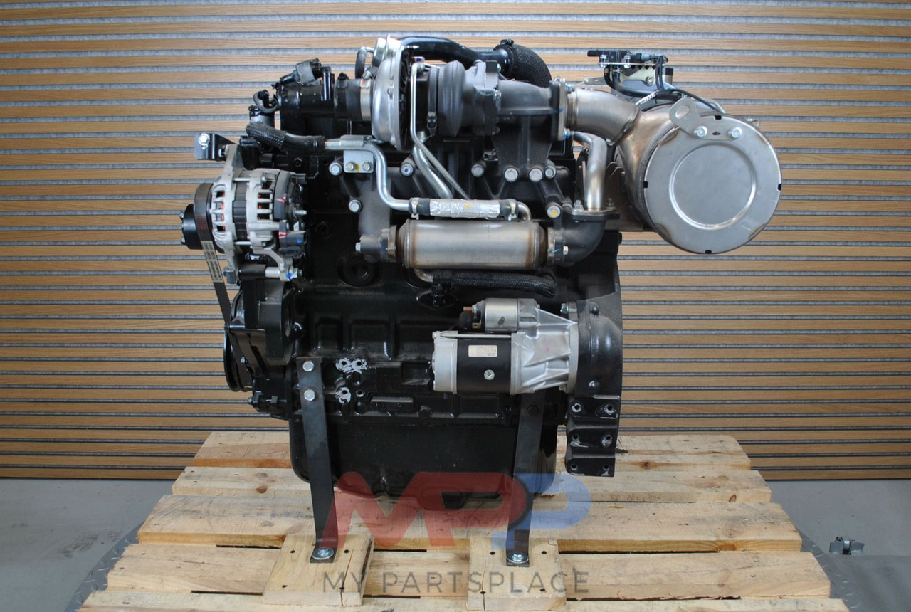 Yanmar Yanmar 4TNV98CT - DEMO - Motor para Maquinaria de construcción: foto 2 Yanmar Yanmar 4TNV98CT - DEMO - Motor para Maquinaria de construcción: foto 2