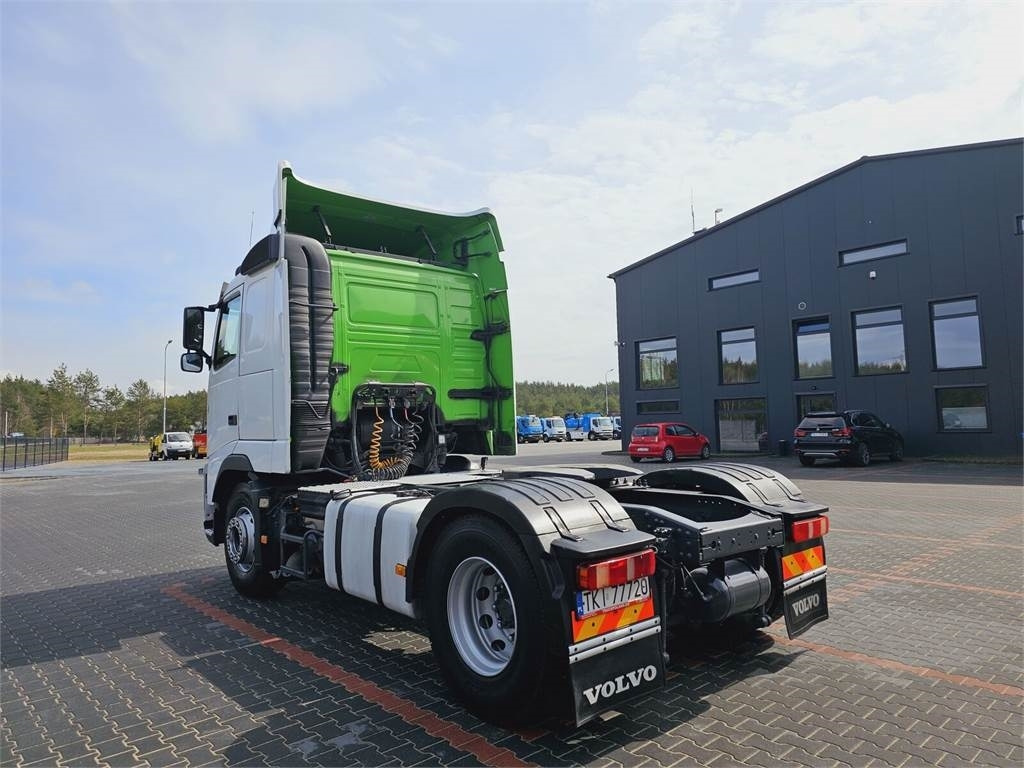 Volvo STANDARD 460 automatic 2009 r - Cabeza tractora: foto 5 Volvo STANDARD 460 automatic 2009 r - Cabeza tractora: foto 5