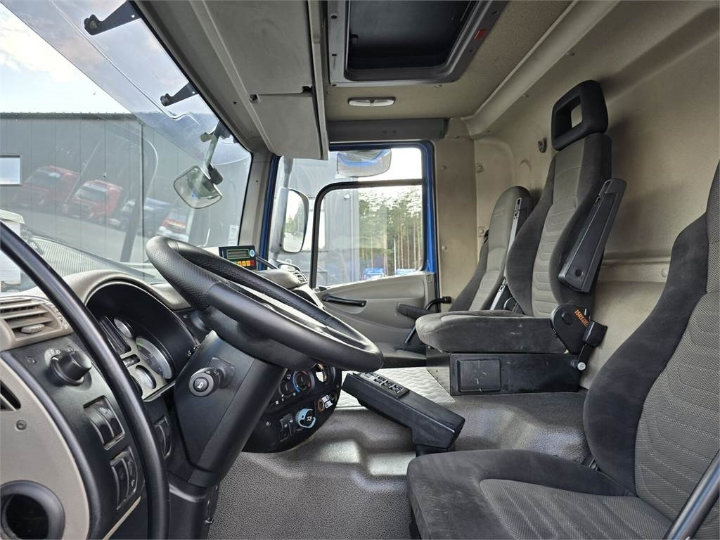 DAF LF 2011 MOL PUSHER 2000 Garbage Truck - Camión de basura: foto 5 DAF LF 2011 MOL PUSHER 2000 Garbage Truck - Camión de basura: foto 5