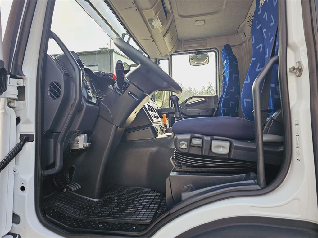 Limpieza de alcantarillado Iveco Saugbagger vacuum cleaner excavator sucking loos: foto 31