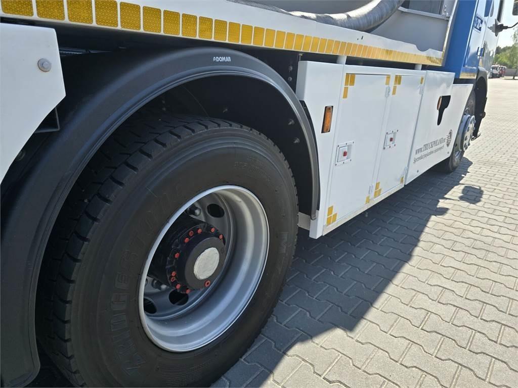 Limpieza de alcantarillado Renault 4x2 WUKO RIVARD for collecting liquid waste: foto 21