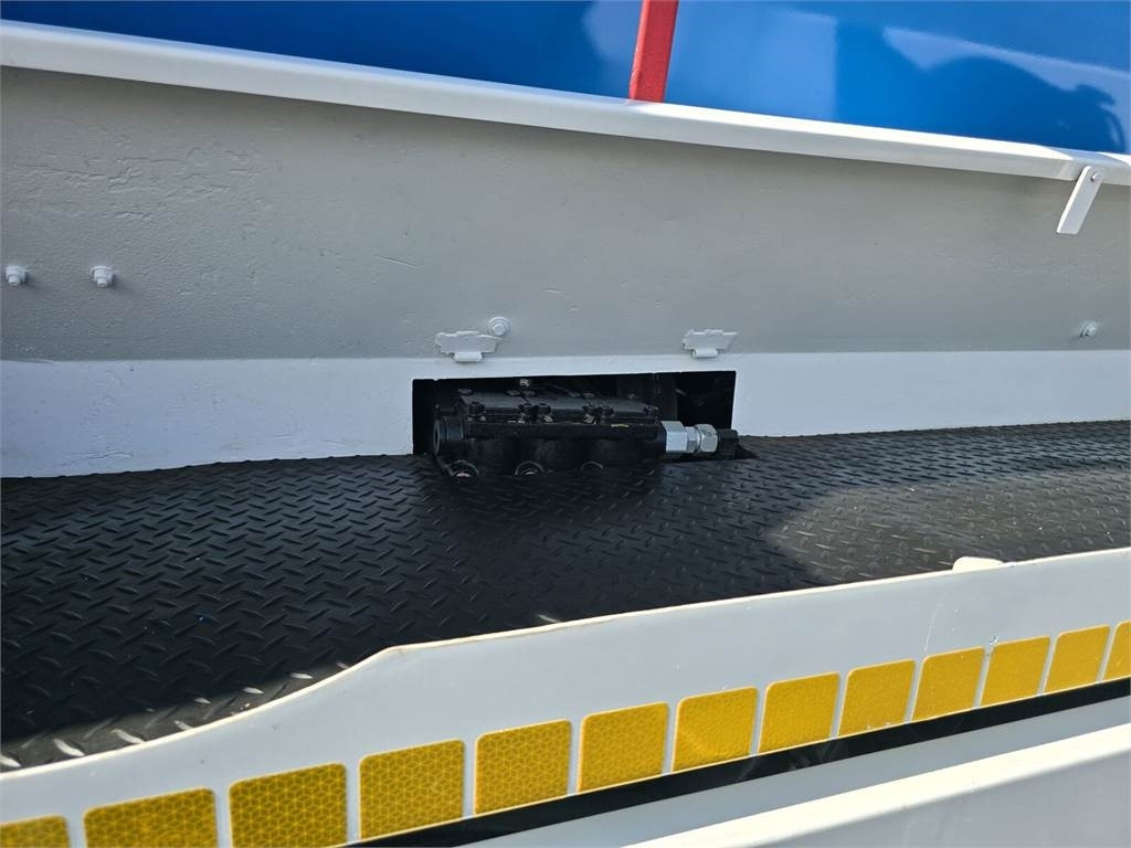 Limpieza de alcantarillado Renault 4x2 WUKO RIVARD for collecting liquid waste: foto 14
