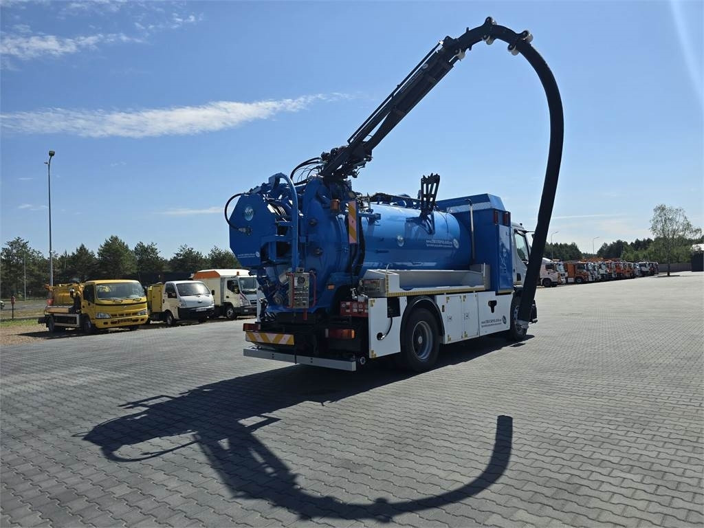 Renault 4x2 WUKO RIVARD for collecting liquid waste - Limpieza de alcantarillado: foto 4 Renault 4x2 WUKO RIVARD for collecting liquid waste - Limpieza de alcantarillado: foto 4