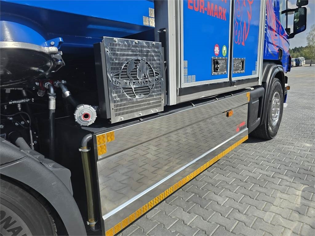 Scania KAISER EUR-MARK PL 8 Vacuum suction-blowing loader - Excavadora: foto 5 Scania KAISER EUR-MARK PL 8 Vacuum suction-blowing loader - Excavadora: foto 5