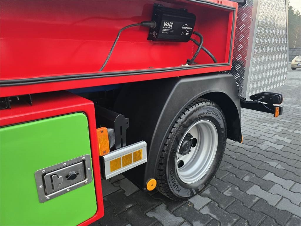 Vehículo municipal Mitsubishi ROM KOKS SMART COMBI WUKO HOT WATER FOR CLEANING S: foto 13 Vehículo municipal Mitsubishi ROM KOKS SMART COMBI WUKO HOT WATER FOR CLEANING S: foto 13