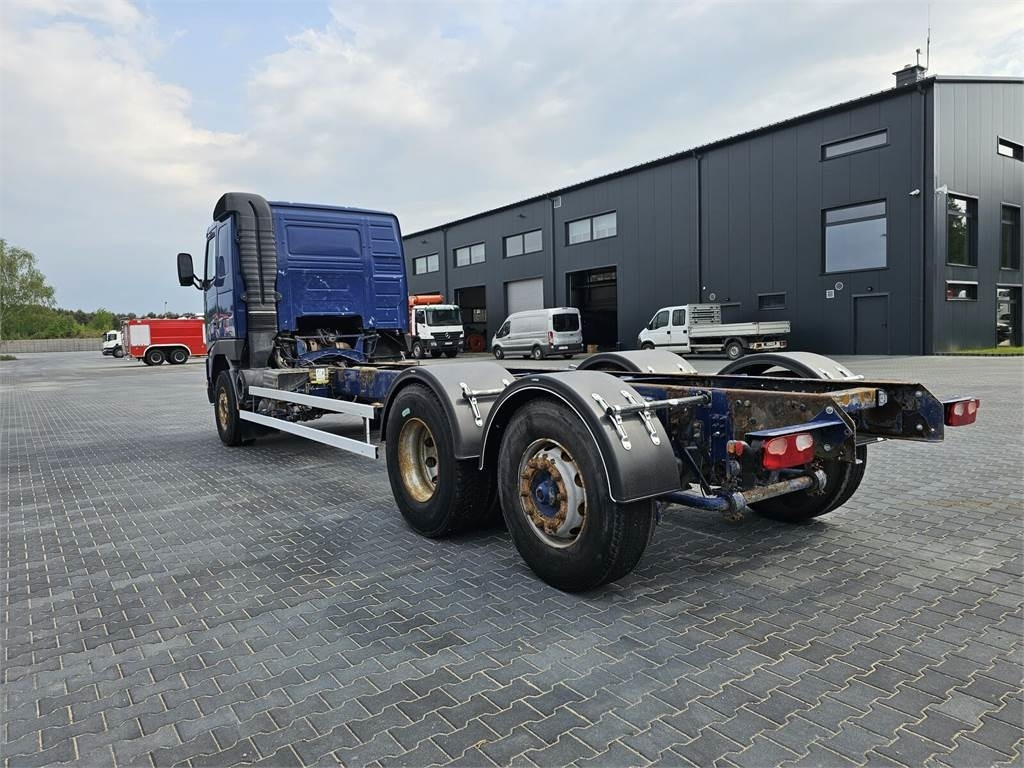 Volvo FH 16 470 KM 6x2 low mileage 229700 km !!!! - Bastidor/ Chasis para Camión: foto 3 Volvo FH 16 470 KM 6x2 low mileage 229700 km !!!! - Bastidor/ Chasis para Camión: foto 3