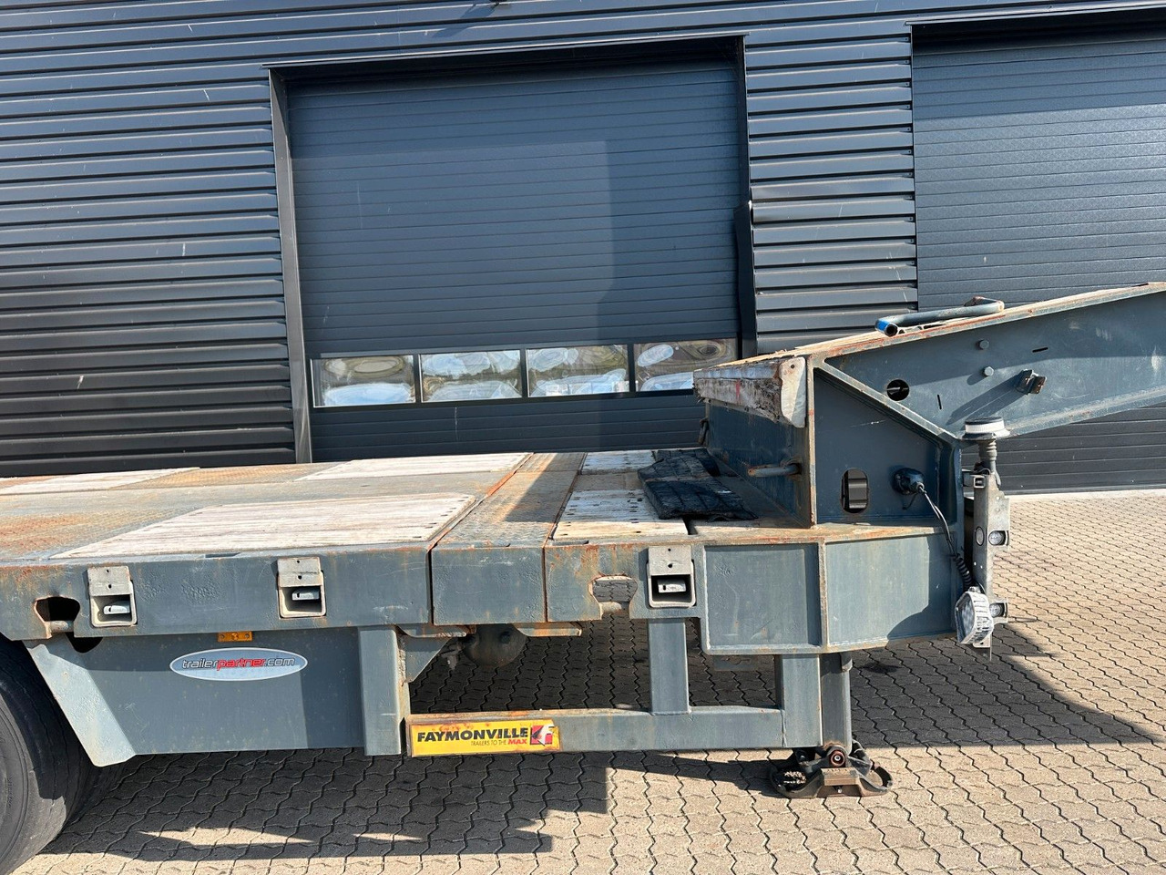 Faymonville 5 achs tieflader / ausziehbar / rampen - Semirremolque góndola rebajadas: foto 4 Faymonville 5 achs tieflader / ausziehbar / rampen - Semirremolque góndola rebajadas: foto 4