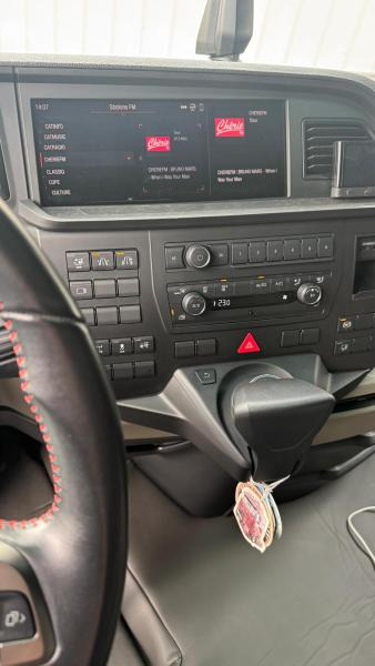 Cabeza tractora MAN TGX 640: foto 10