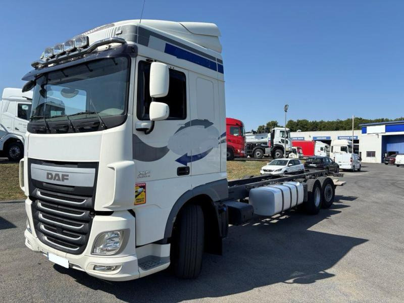 DAF XF 410 FAN - Camión chasis: foto 2 DAF XF 410 FAN - Camión chasis: foto 2