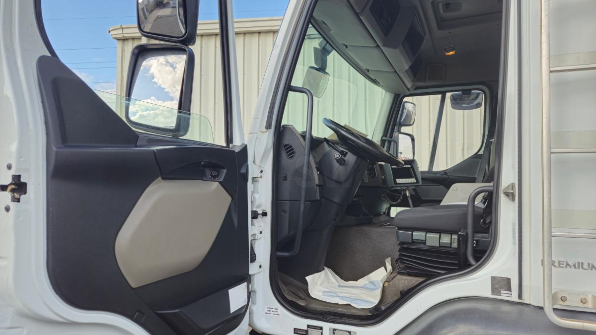 Camión frigorífico Renault Premium 270 DXI: foto 14