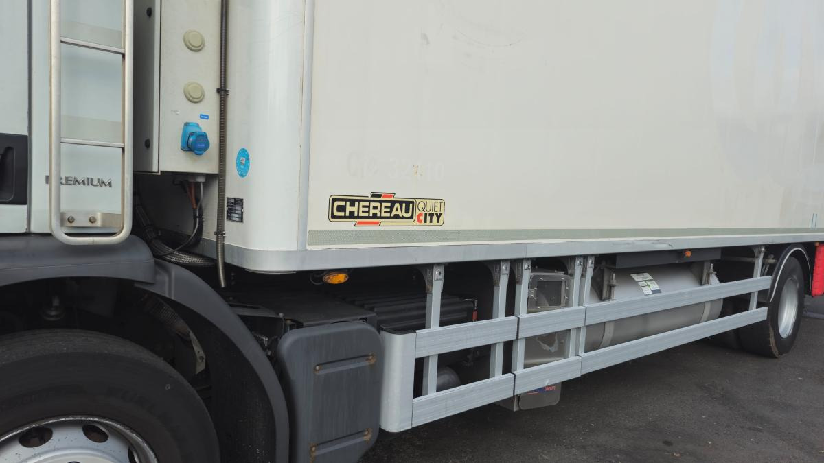 Camión frigorífico Renault Premium 270 DXI: foto 12