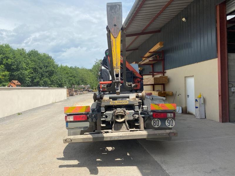 Renault Premium avec grue PALFINGER PK 18000 - Camión multibasculante, Camión grúa: foto 5 Renault Premium avec grue PALFINGER PK 18000 - Camión multibasculante, Camión grúa: foto 5