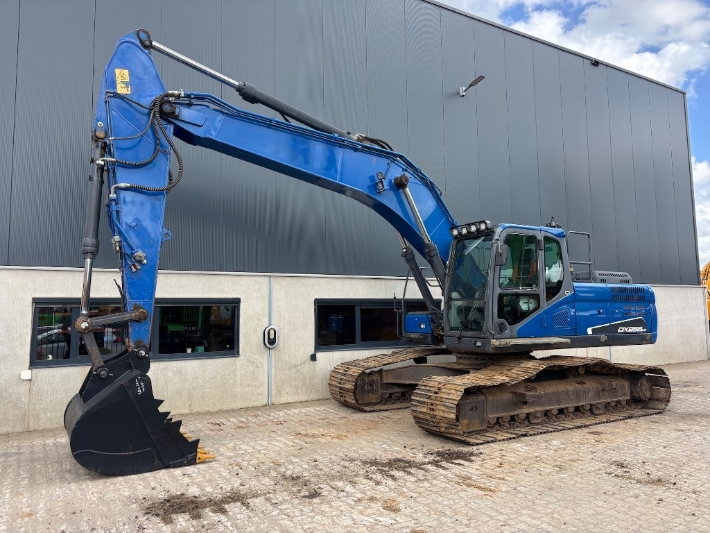 Doosan DX 255 LC-5 - DX 255 - DX 225 - Excavadora de cadenas: foto 1 Doosan DX 255 LC-5 - DX 255 - DX 225 - Excavadora de cadenas: foto 1