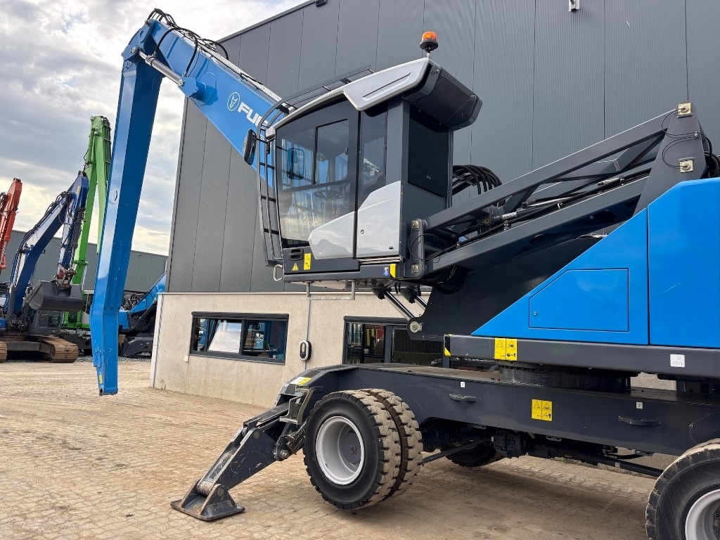 Fuchs MHL 350 F - MHL350F - MHL350 - Manipulador de materiales: foto 5 Fuchs MHL 350 F - MHL350F - MHL350 - Manipulador de materiales: foto 5