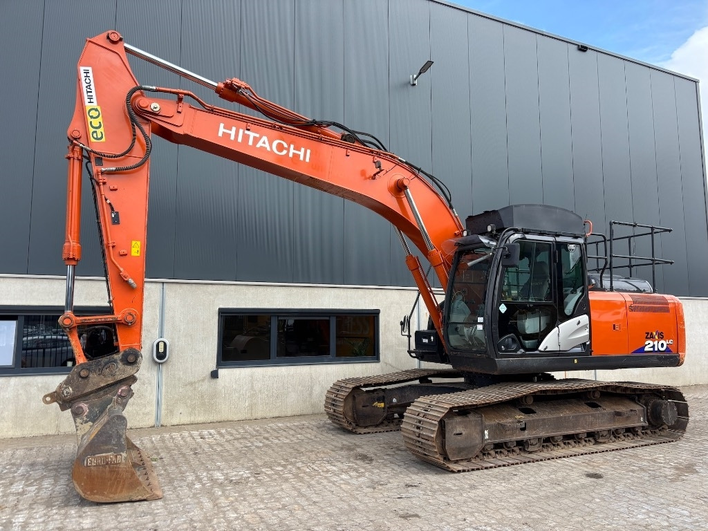 Hitachi ZX 210 LC-6 - Excavadora de cadenas: foto 1 Hitachi ZX 210 LC-6 - Excavadora de cadenas: foto 1