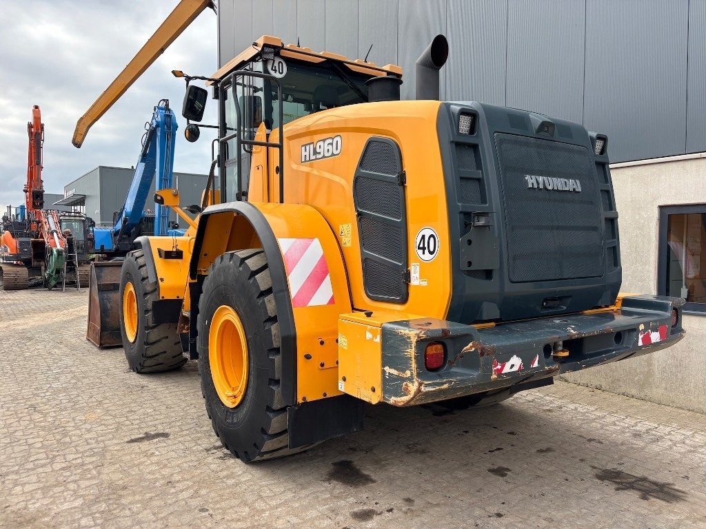 Hyundai HL 960 - 955 - Cargadora de ruedas: foto 5 Hyundai HL 960 - 955 - Cargadora de ruedas: foto 5