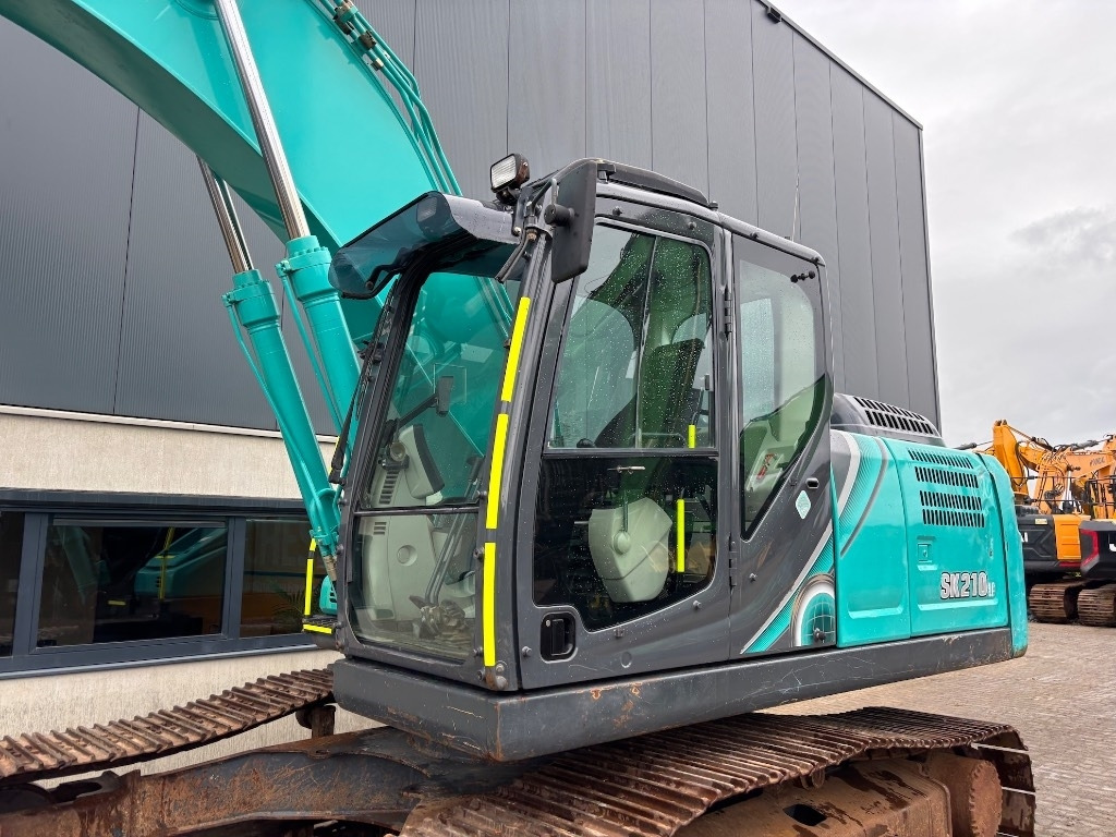 Excavadora de cadenas Kobelco SK 210 LC-10: foto 12