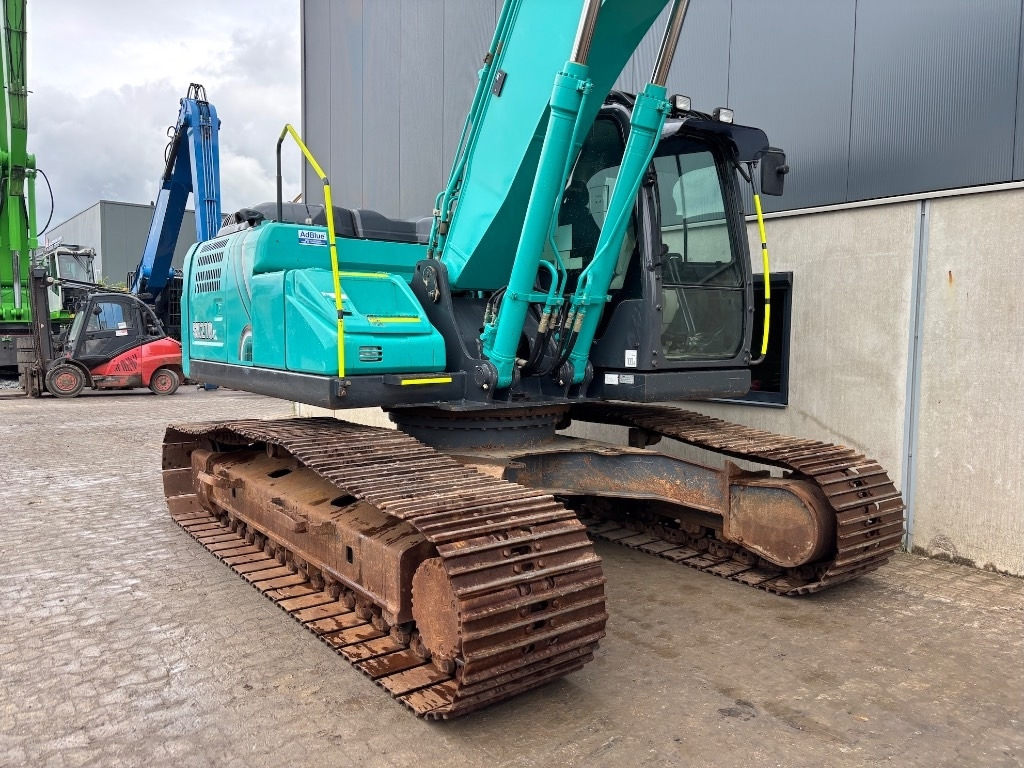Excavadora de cadenas Kobelco SK 210 LC-10: foto 7
