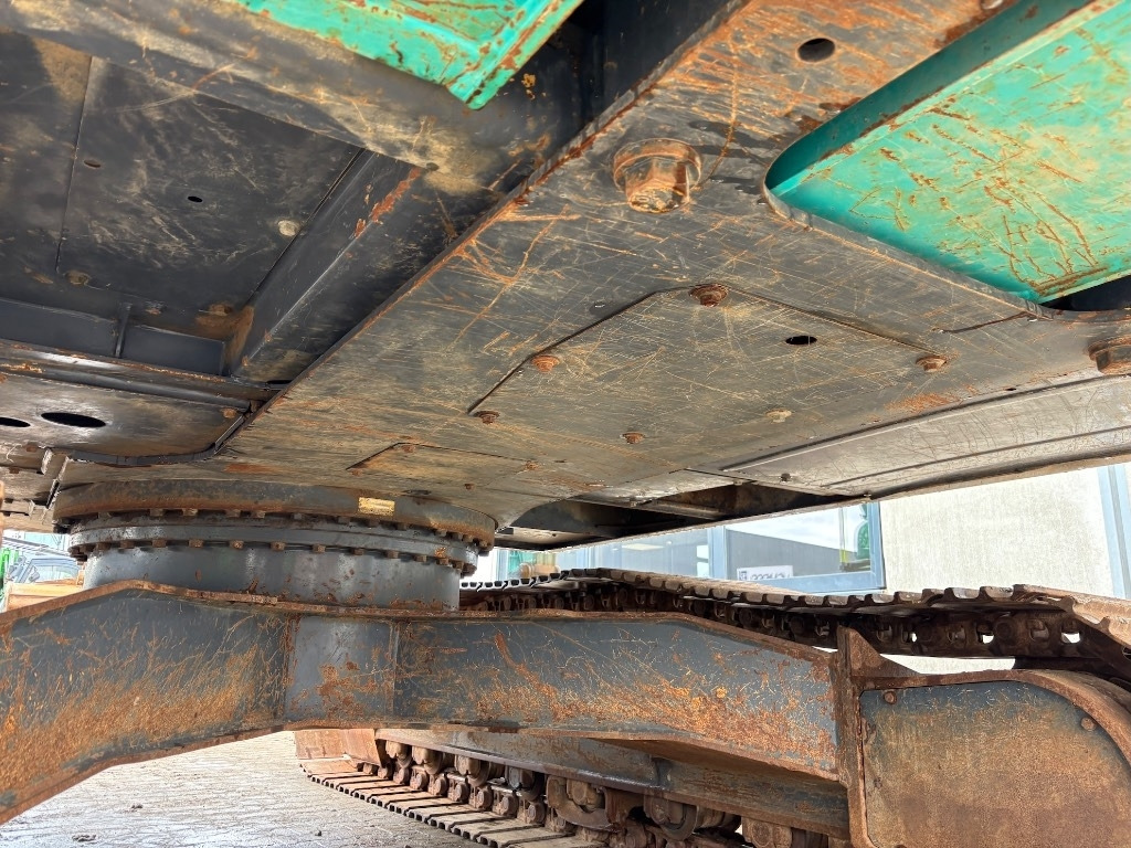 Excavadora de cadenas Kobelco SK 210 LC-10: foto 25