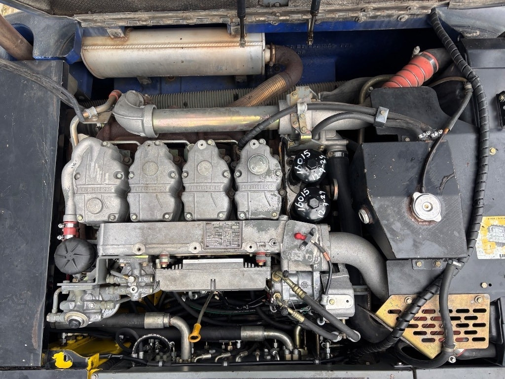 Excavadora de ruedas Liebherr A 900 C - A900 - A 904 C: foto 16 Excavadora de ruedas Liebherr A 900 C - A900 - A 904 C: foto 16