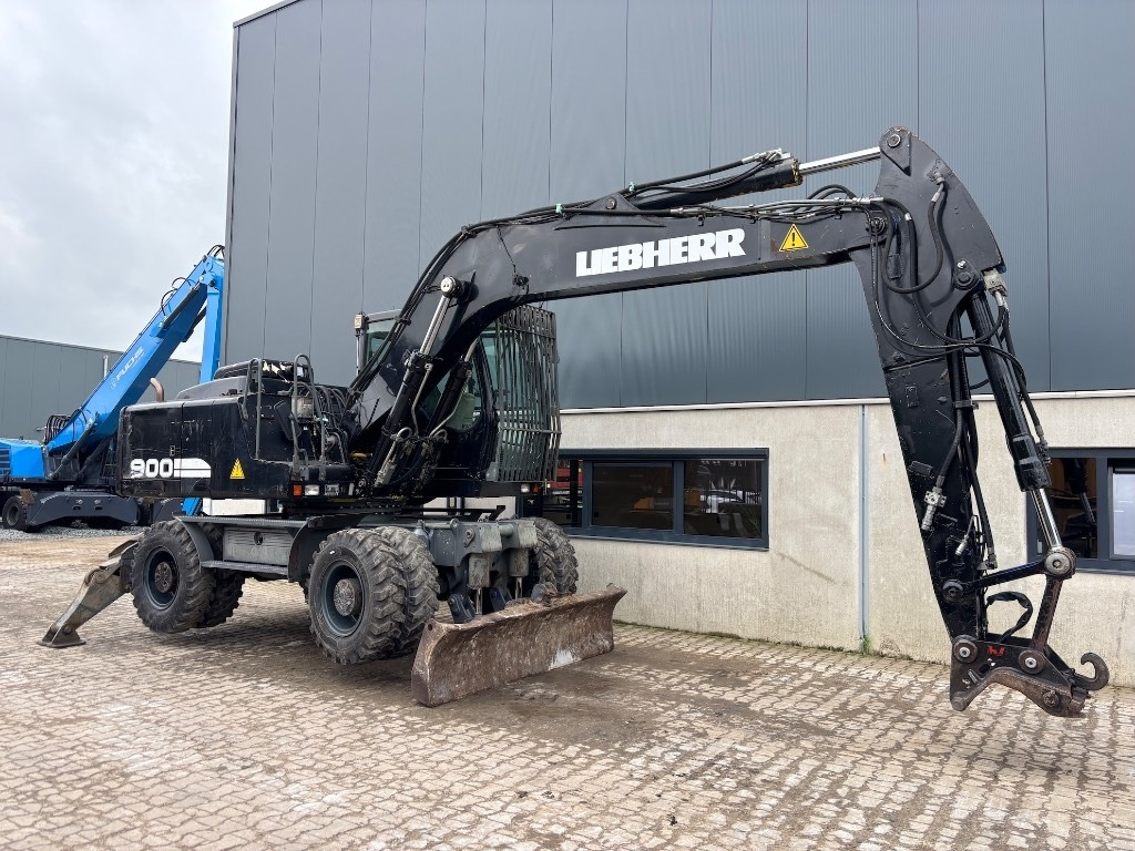 Excavadora de ruedas Liebherr A 900 C - A900 - A 904 C: foto 7 Excavadora de ruedas Liebherr A 900 C - A900 - A 904 C: foto 7