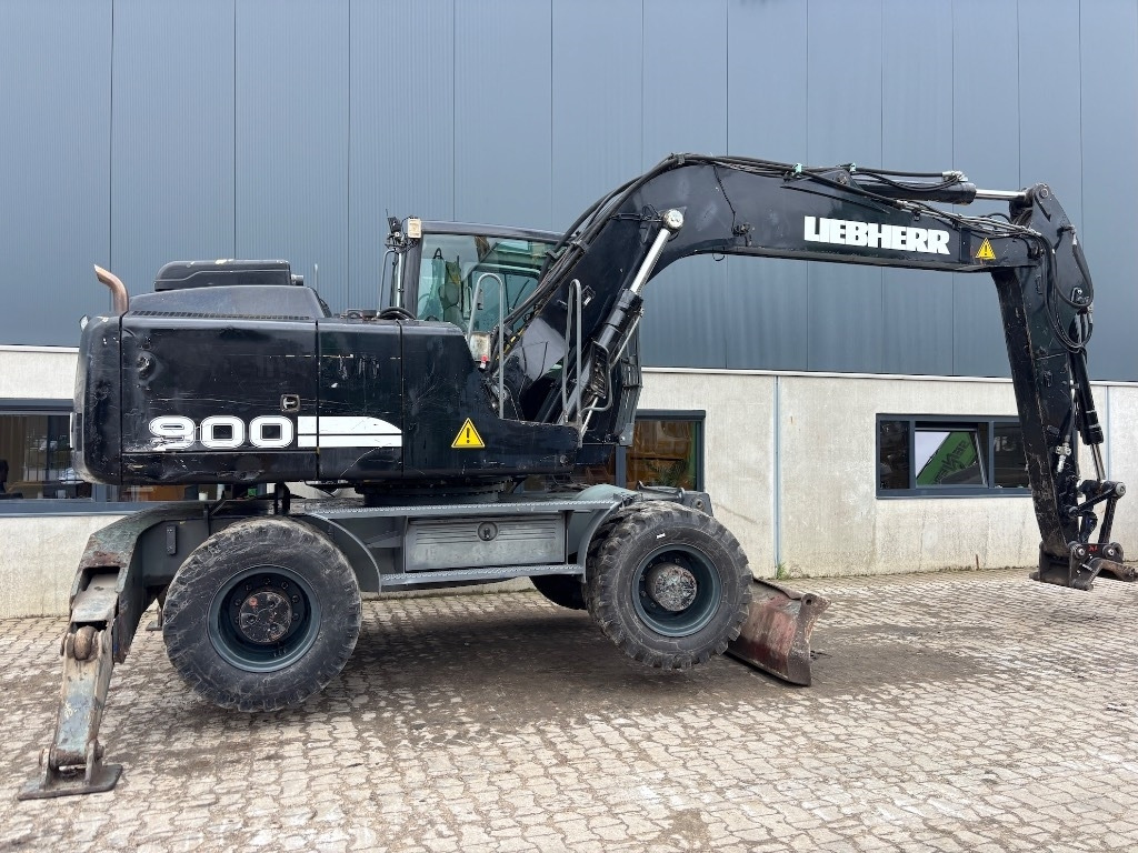 Excavadora de ruedas Liebherr A 900 C - A900 - A 904 C: foto 6 Excavadora de ruedas Liebherr A 900 C - A900 - A 904 C: foto 6