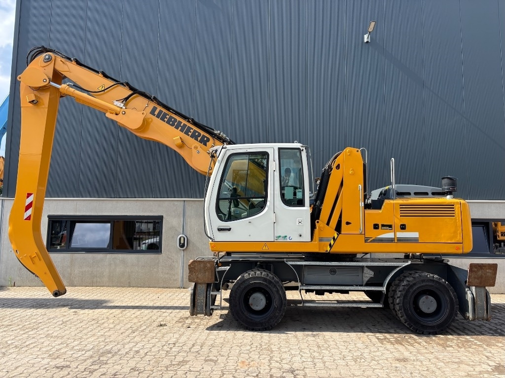 Liebherr A 904 C - Manipulador de materiales: foto 4 Liebherr A 904 C - Manipulador de materiales: foto 4