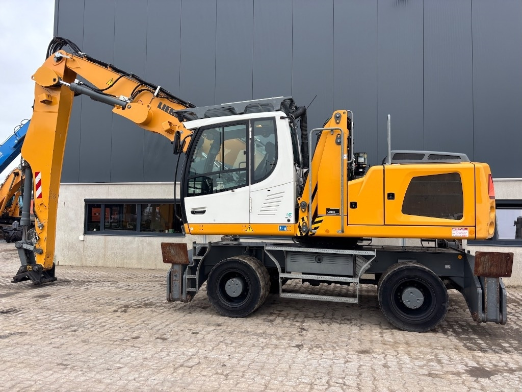 Liebherr LH 24 M - LH 24 - LH 22 / LH 26 - Manipulador de materiales: foto 5 Liebherr LH 24 M - LH 24 - LH 22 / LH 26 - Manipulador de materiales: foto 5