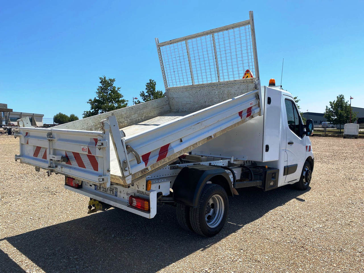 RENAULT Master III 2.3 DCI 165 ENERGY GRAND CONFORT BENNE+COFFRE - Furgoneta basculante: foto 3 RENAULT Master III 2.3 DCI 165 ENERGY GRAND CONFORT BENNE+COFFRE - Furgoneta basculante: foto 3