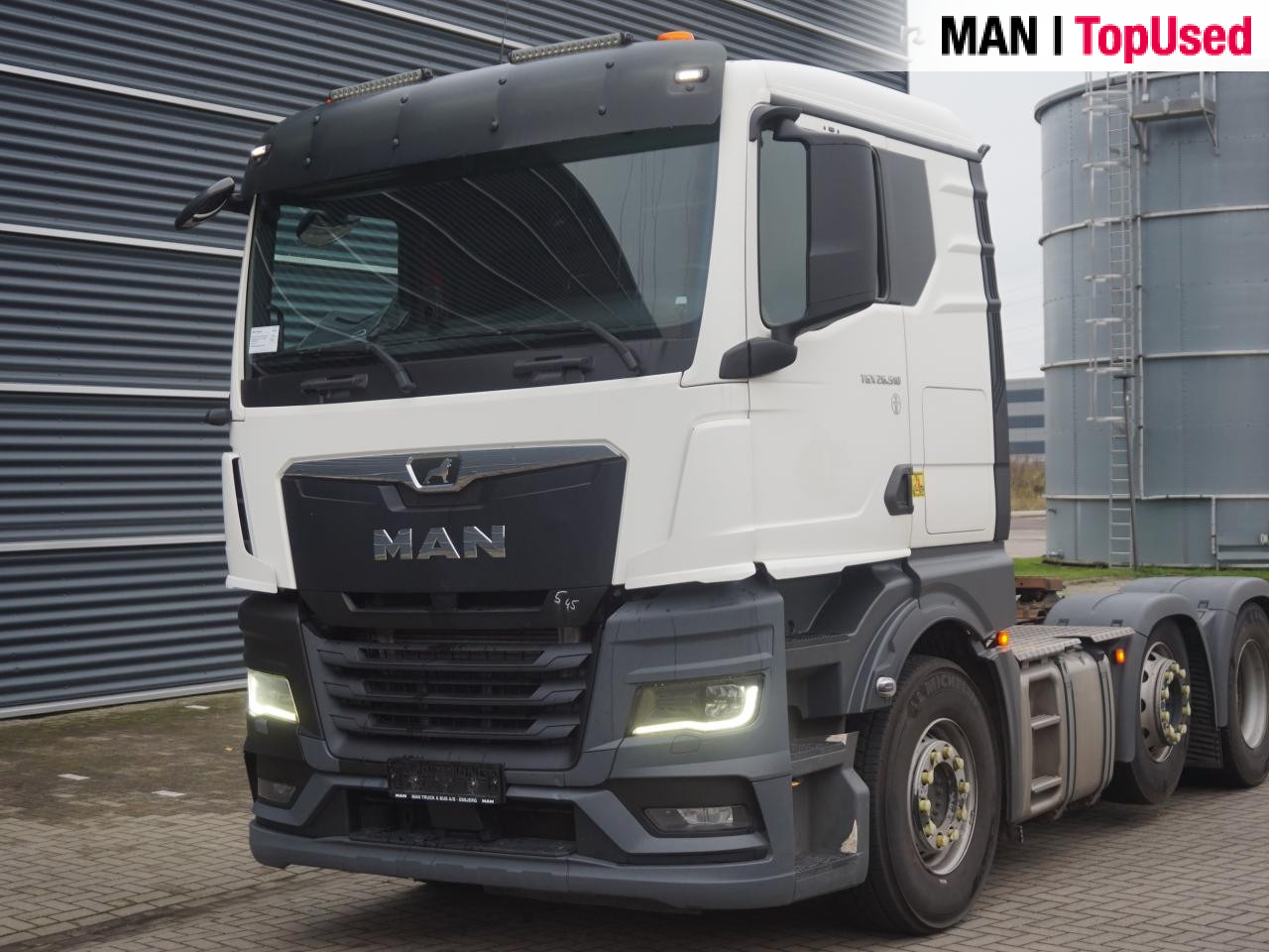 MAN TGX 26.510 6x2/4 BL SA / PTO / Hydrauliek / Retard - Cabeza tractora: foto 1 MAN TGX 26.510 6x2/4 BL SA / PTO / Hydrauliek / Retard - Cabeza tractora: foto 1