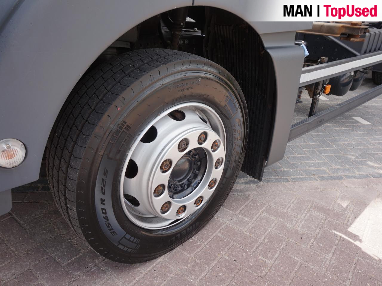 MAN TGX 26.510 6X2-4 LL / BDF / Lift-Axle / Euro 6 - Camión portacontenedore/ Intercambiable: foto 4 MAN TGX 26.510 6X2-4 LL / BDF / Lift-Axle / Euro 6 - Camión portacontenedore/ Intercambiable: foto 4