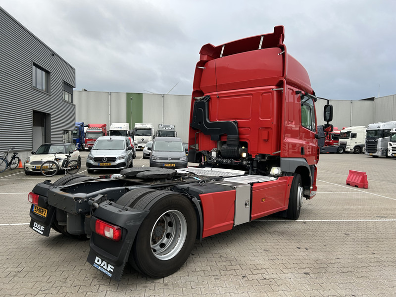 DAF CF 400 FT Space Cab / 827 dkm / Smart Tacho V2 / APK TUV 02-26 - Cabeza tractora: foto 2 DAF CF 400 FT Space Cab / 827 dkm / Smart Tacho V2 / APK TUV 02-26 - Cabeza tractora: foto 2