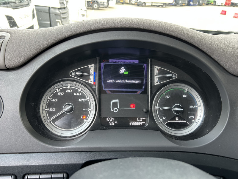 DAF CF 410 FT Space Cab / 238 dkm / NL Truck / APK TUV 01-27 - Cabeza tractora: foto 4 DAF CF 410 FT Space Cab / 238 dkm / NL Truck / APK TUV 01-27 - Cabeza tractora: foto 4