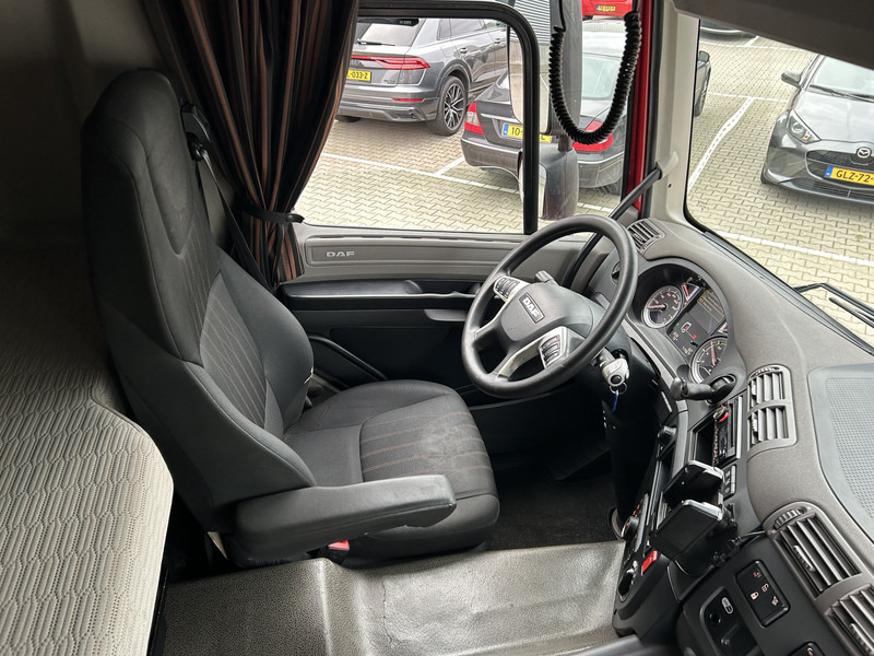 DAF CF 410 FT Space Cab / 717 dkm / Euro 6D / APK TUV 09-26 - Cabeza tractora: foto 3 DAF CF 410 FT Space Cab / 717 dkm / Euro 6D / APK TUV 09-26 - Cabeza tractora: foto 3