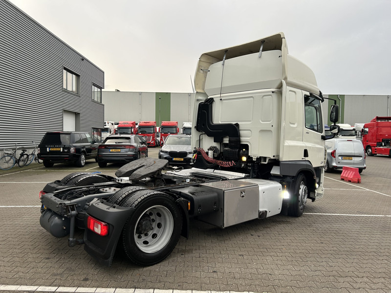 DAF CF 410 FT Space Cab / Mega / 787 dkm / Hefschotel / APK TUV 10-26 - Cabeza tractora: foto 2 DAF CF 410 FT Space Cab / Mega / 787 dkm / Hefschotel / APK TUV 10-26 - Cabeza tractora: foto 2