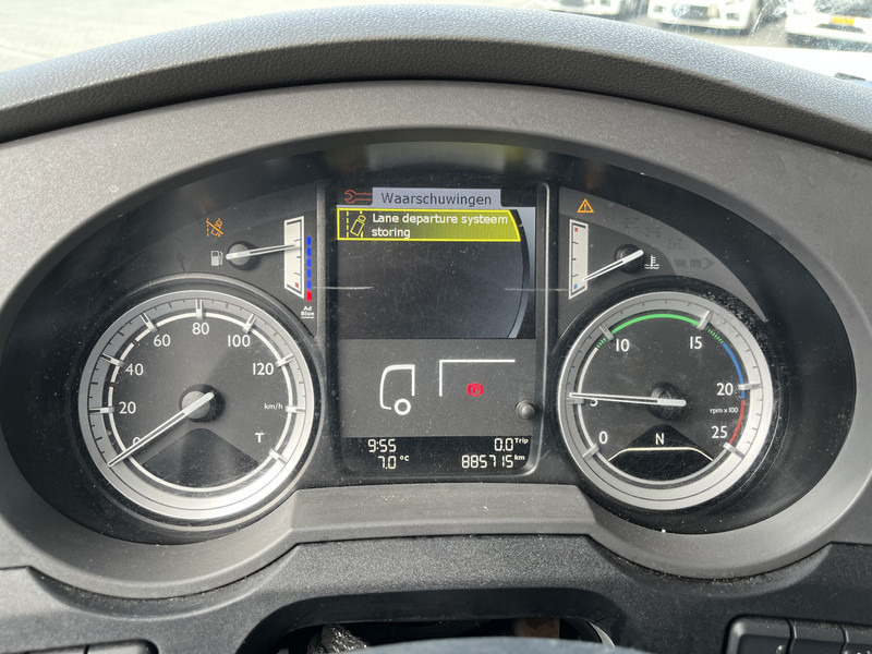 DAF XF 440 FT SSC / ADR / 885 dkm / 2 Tanks / Tacho V2 - Cabeza tractora: foto 4 DAF XF 440 FT SSC / ADR / 885 dkm / 2 Tanks / Tacho V2 - Cabeza tractora: foto 4