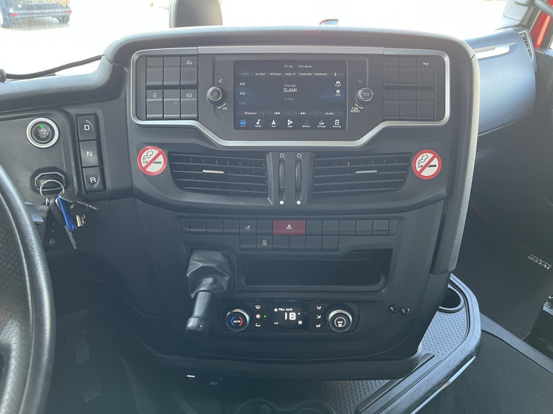 Iveco S-Way AT 420 / Full LED / 569 dkm / 2 Tanks / 2 Fridge / APK TUV 03-26 - Cabeza tractora: foto 5 Iveco S-Way AT 420 / Full LED / 569 dkm / 2 Tanks / 2 Fridge / APK TUV 03-26 - Cabeza tractora: foto 5