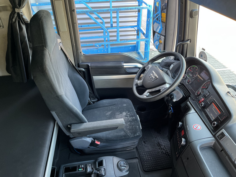 MAN TGX 18.440 XXL / 684 dkm / 2 Tanks / Stand klima / APK TUV 09-25 - Cabeza tractora: foto 3 MAN TGX 18.440 XXL / 684 dkm / 2 Tanks / Stand klima / APK TUV 09-25 - Cabeza tractora: foto 3