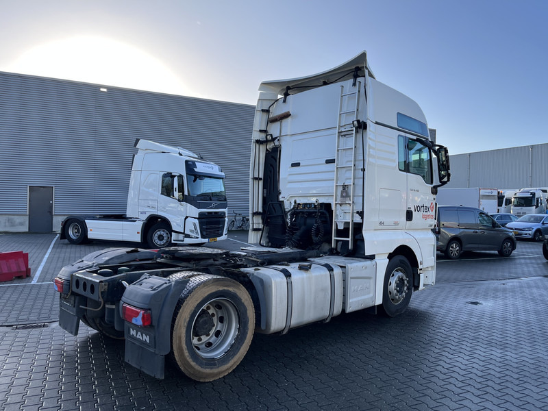 MAN TGX 18.460 XXL / Motor Defect -> Not Running / Retarder / 526 dkm / 2 Tanks - Cabeza tractora: foto 2 MAN TGX 18.460 XXL / Motor Defect -> Not Running / Retarder / 526 dkm / 2 Tanks - Cabeza tractora: foto 2