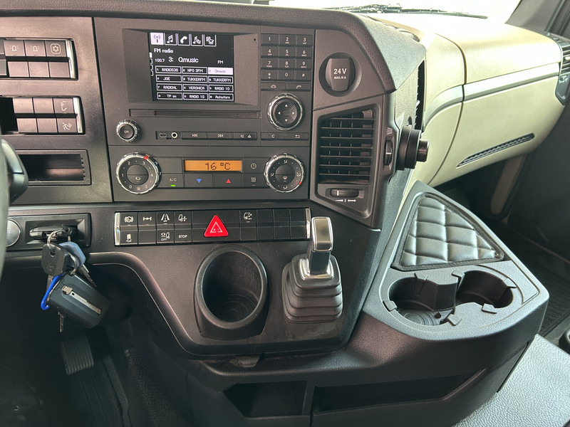 Mercedes-Benz Actros 1840 LS StreamSpace / 795 dkm / NL Truck / APK TUV 05-26 - Cabeza tractora: foto 5 Mercedes-Benz Actros 1840 LS StreamSpace / 795 dkm / NL Truck / APK TUV 05-26 - Cabeza tractora: foto 5