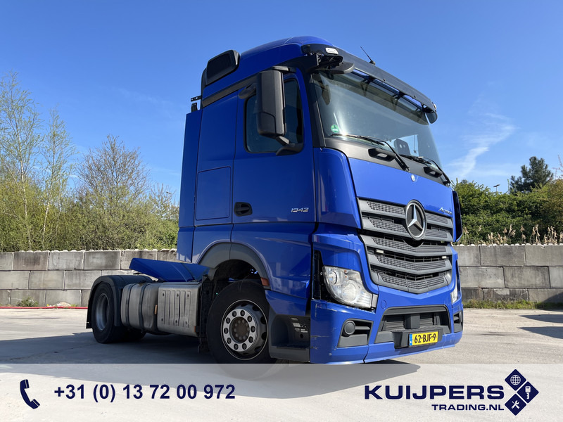 Mercedes-Benz Actros 1842 Streamspace / 945 dkm / 2 Tanks / NL Truck / 6x in stock - Cabeza tractora: foto 1 Mercedes-Benz Actros 1842 Streamspace / 945 dkm / 2 Tanks / NL Truck / 6x in stock - Cabeza tractora: foto 1