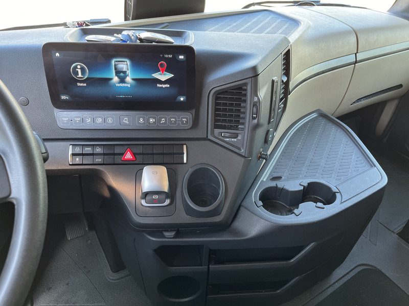 Mercedes-Benz Actros 2645 Bigspace / 341 dkm / 6x2 / Mirror Cam - Cabeza tractora: foto 5 Mercedes-Benz Actros 2645 Bigspace / 341 dkm / 6x2 / Mirror Cam - Cabeza tractora: foto 5