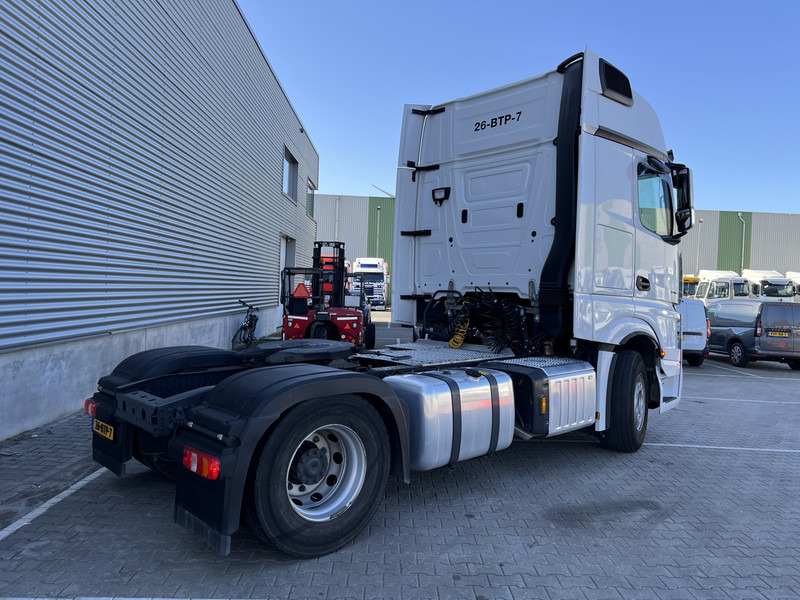 Mercedes-Benz Actros L 1845 Gigaspace / 2 Tanks / Stand Klima / APK TUV 11-25 - Cabeza tractora: foto 2 Mercedes-Benz Actros L 1845 Gigaspace / 2 Tanks / Stand Klima / APK TUV 11-25 - Cabeza tractora: foto 2
