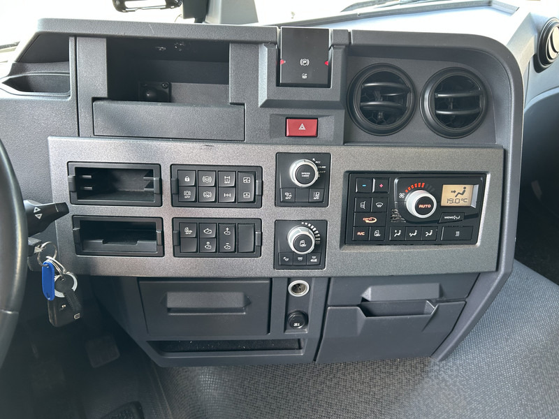 Renault T 460 Euro 6 D / 373 dkm / Smart Tacho / 2 Tanks / APK TUV 01-26 - Cabeza tractora: foto 5 Renault T 460 Euro 6 D / 373 dkm / Smart Tacho / 2 Tanks / APK TUV 01-26 - Cabeza tractora: foto 5